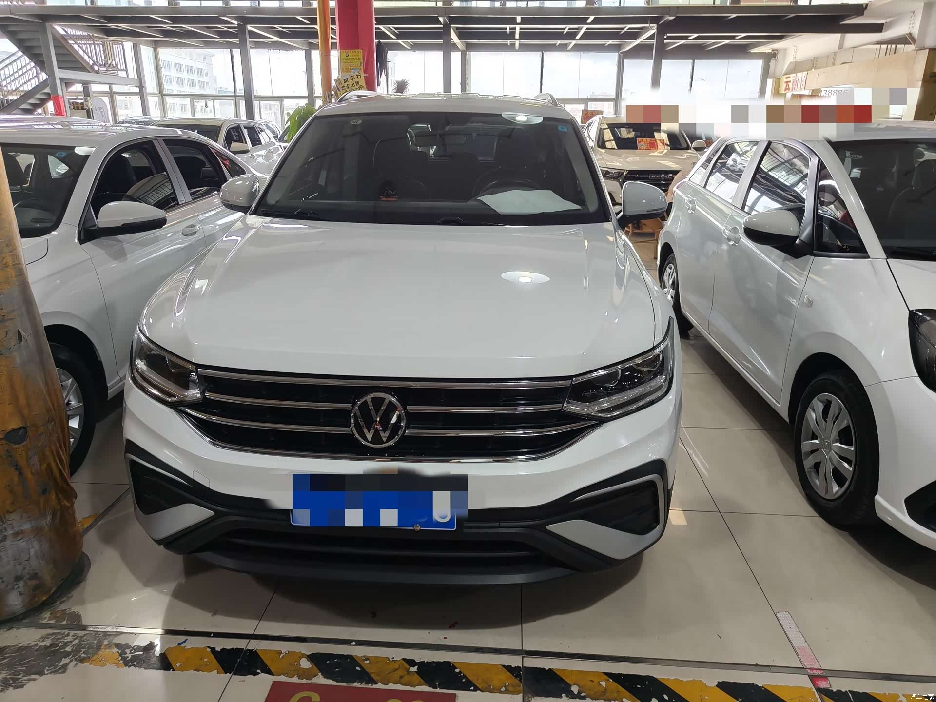 Volkswagen Tiguan L, 2022 2