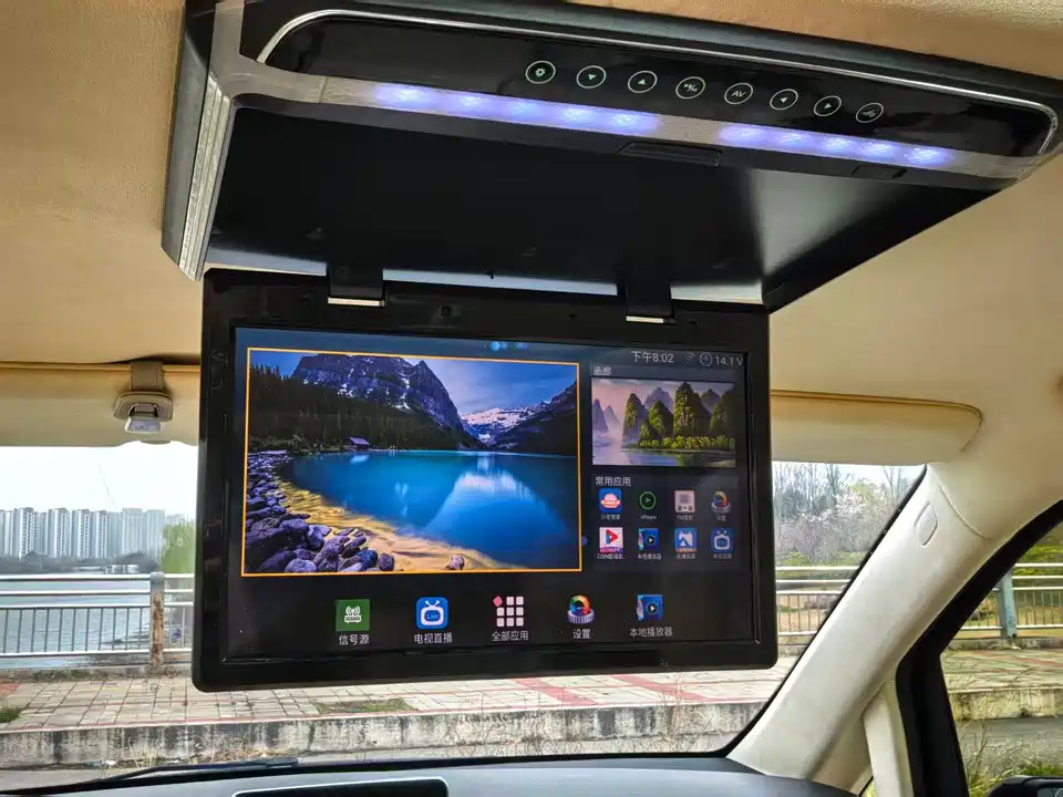 Mercedes-Benz V-class