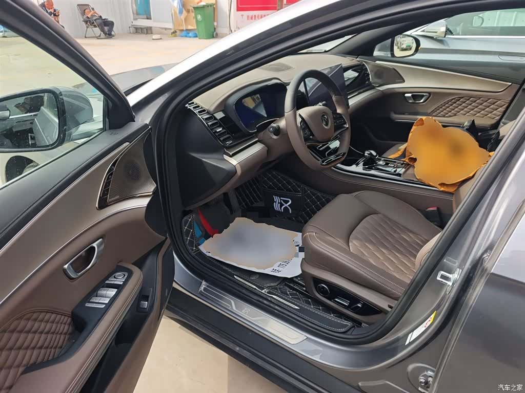 BYD Han, 2023 12