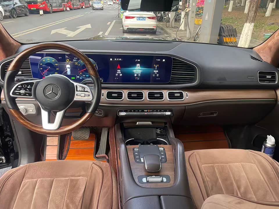 Mercedes-Benz GLS