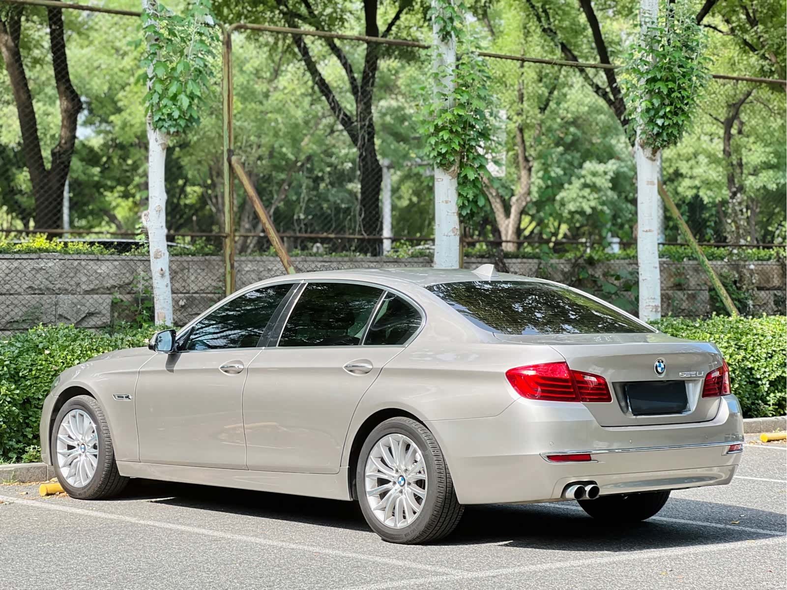 BMW 5 Series, 2016 19