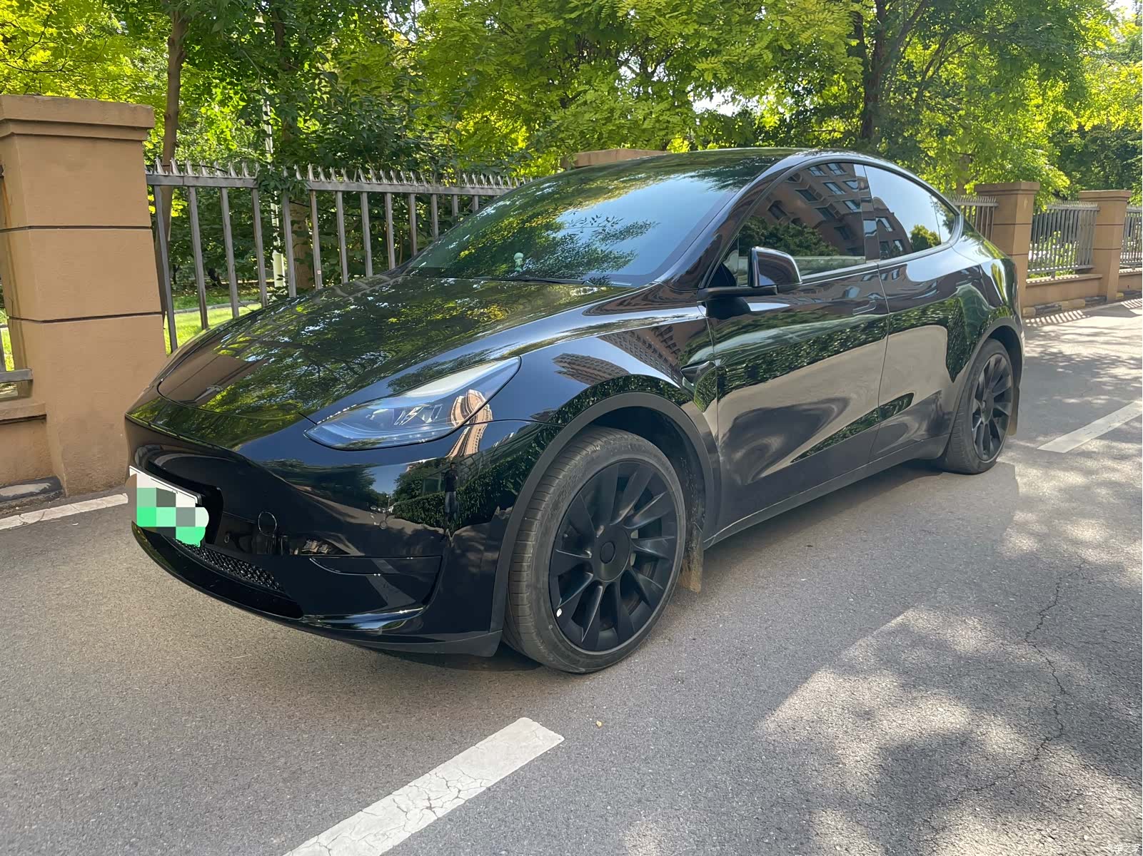 Tesla Model Y, 2022 2