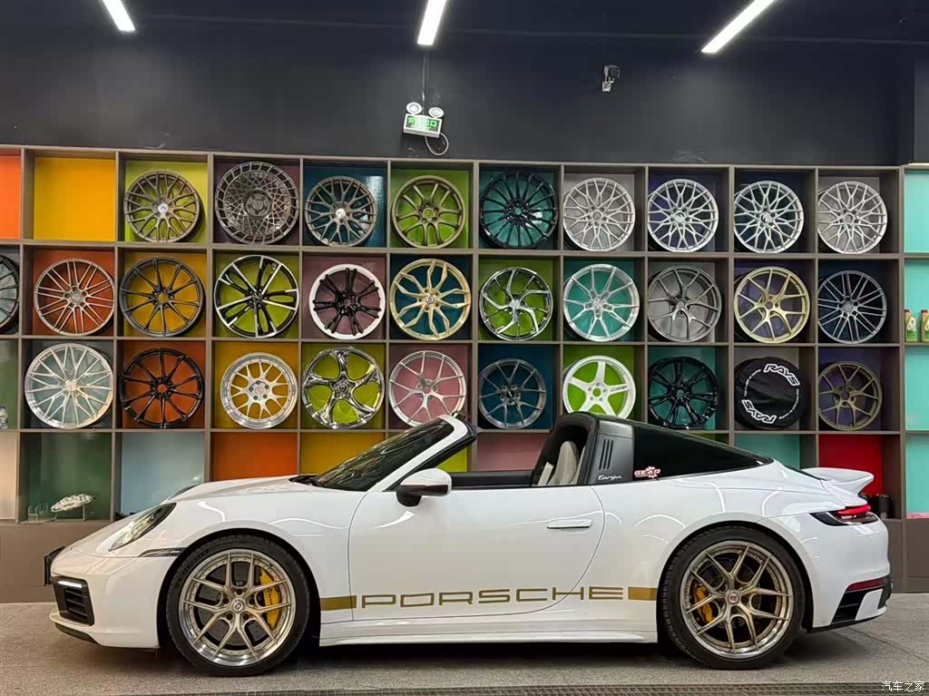 Porsche 911, 2021 2