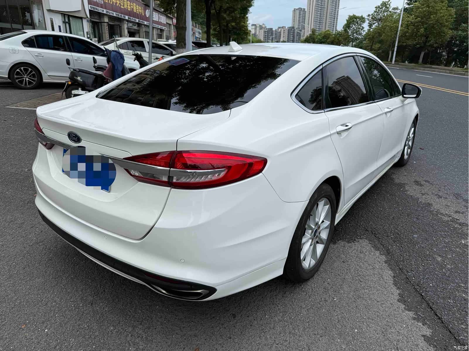 Ford Mondeo, 2017 4