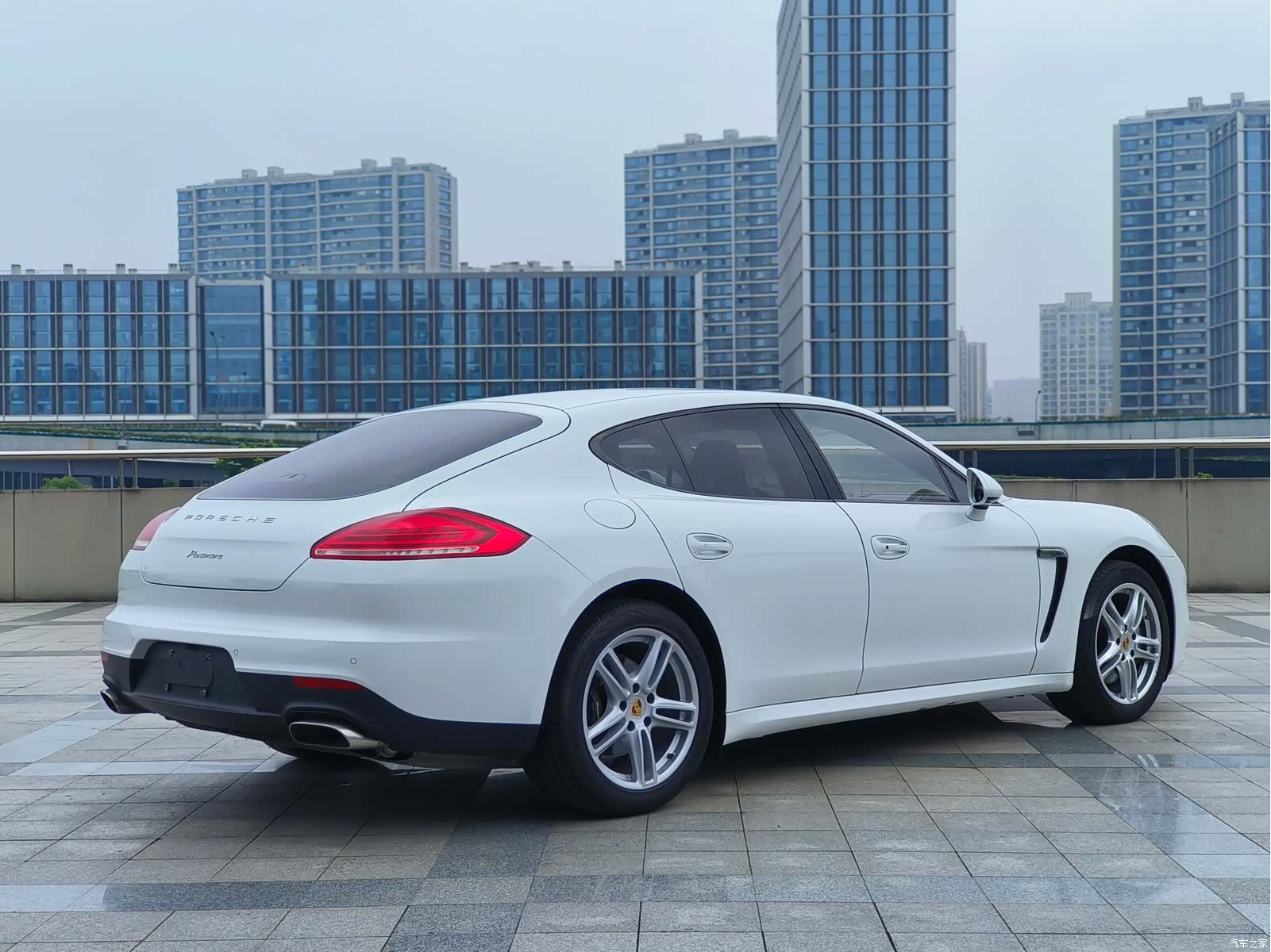 Porsche Panamera, 2016 12