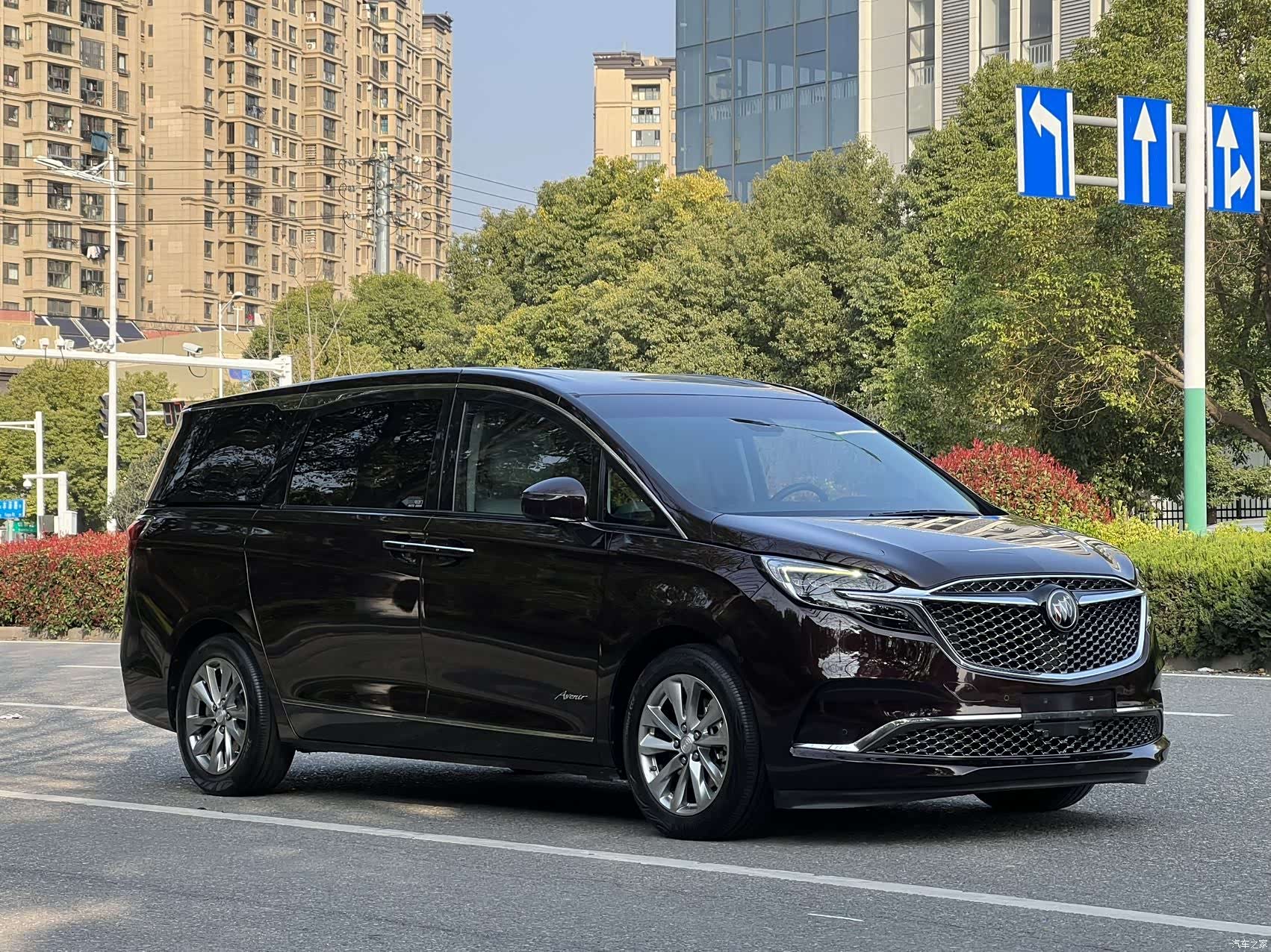 Buick GL8, 2022 23