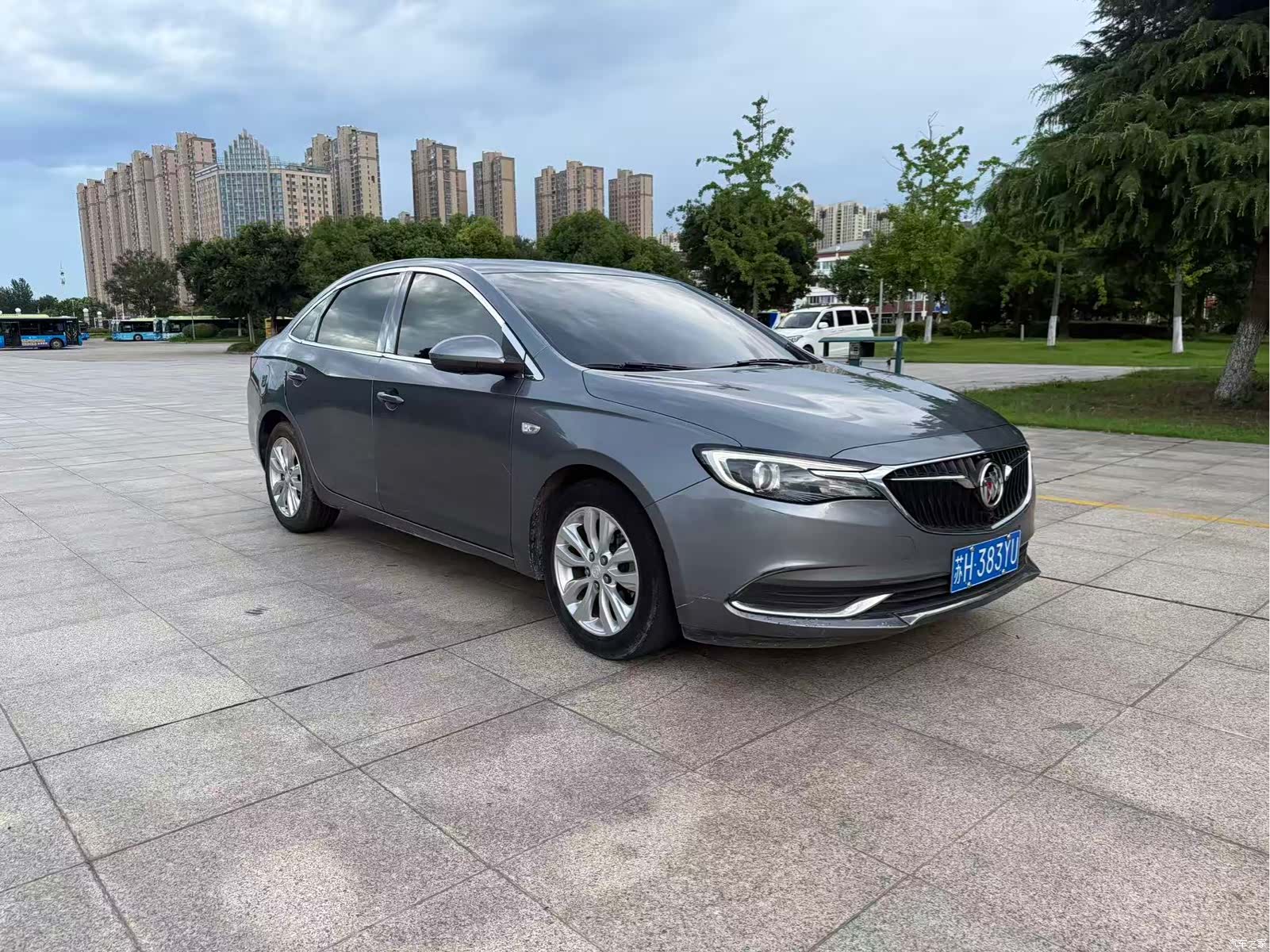 Buick V, 2017 3