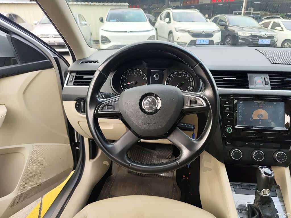 Skoda Octavia, 2014 7