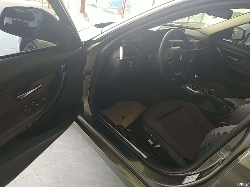 BMW 3 Series, 2018 16