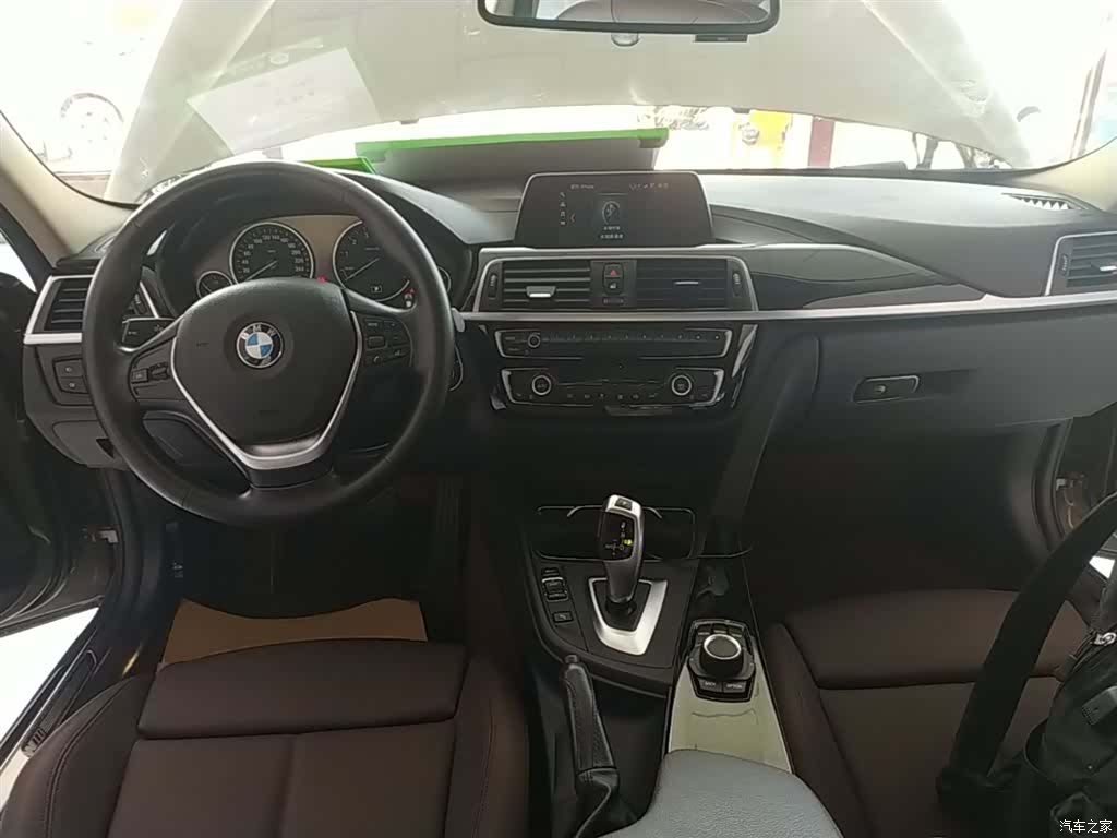BMW 3 Series, 2018 10