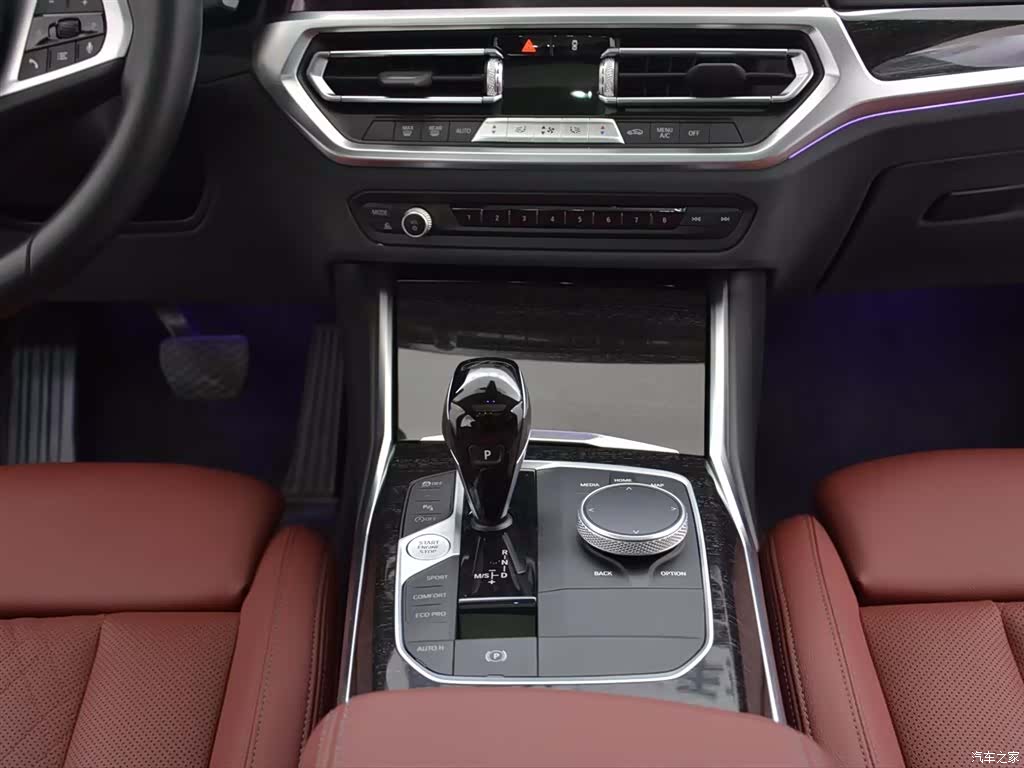 BMW 3 Series, 2021 14