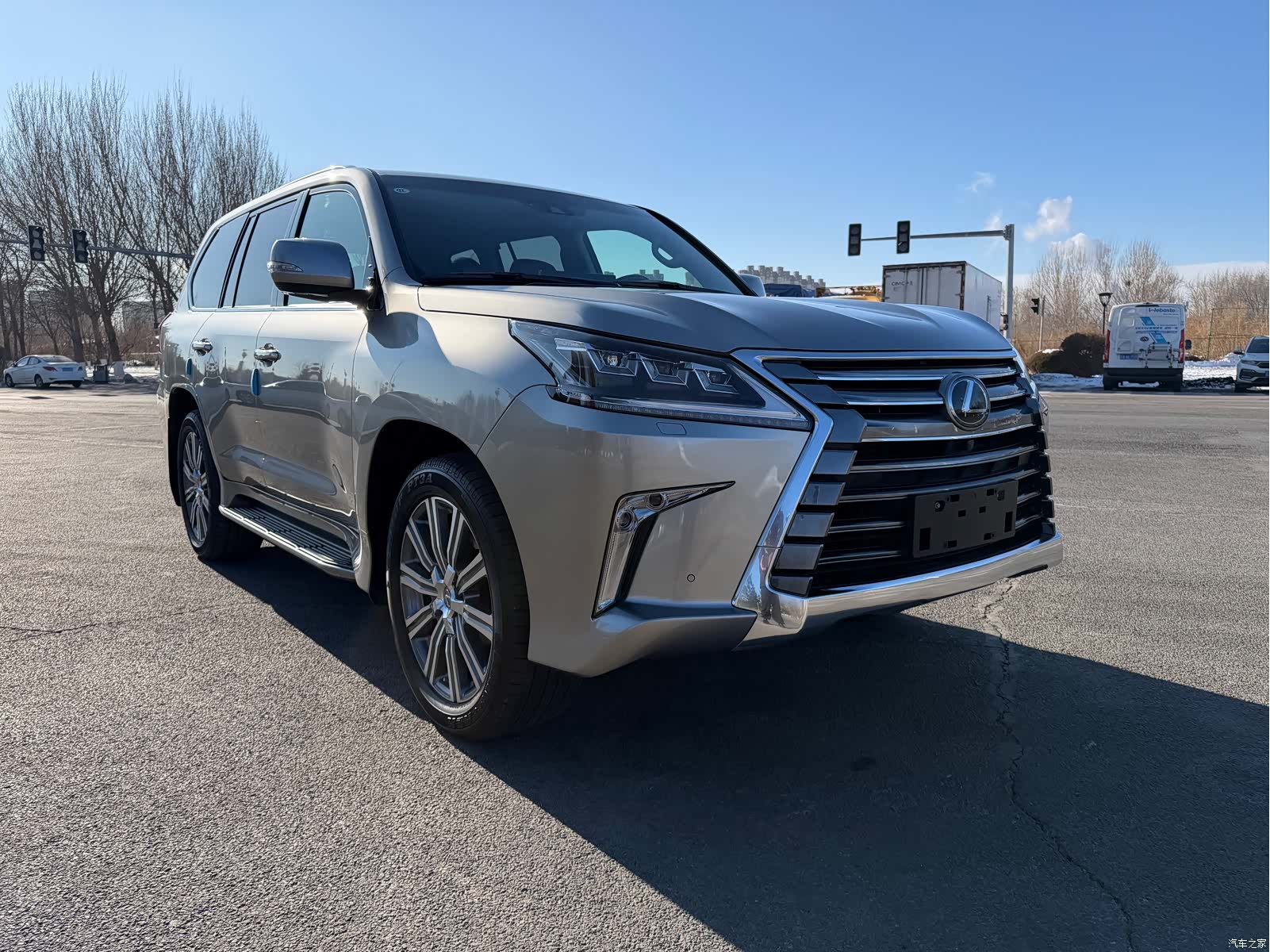 Lexus LX, 2016 3