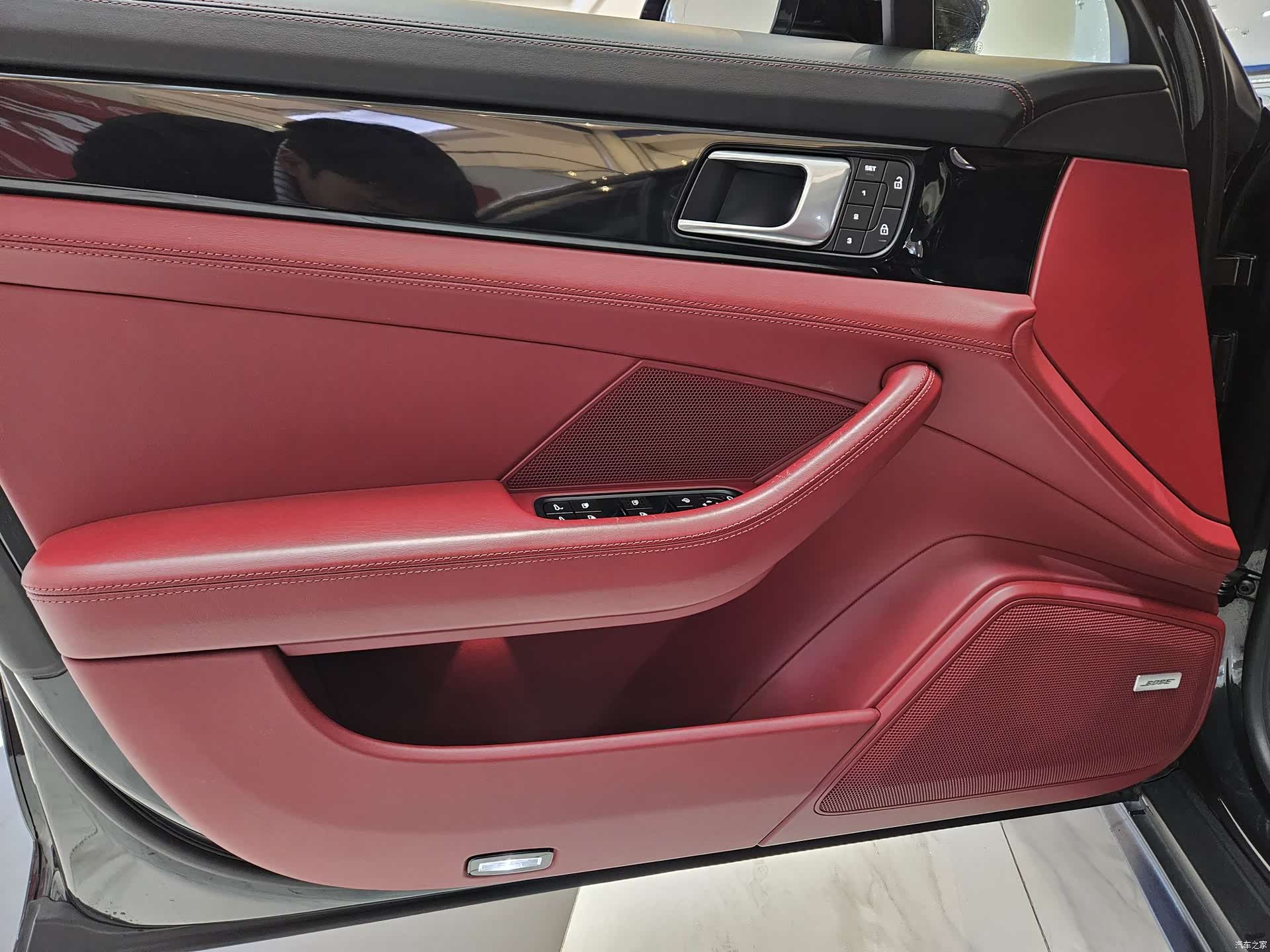 Porsche Panamera, 2022 все фото