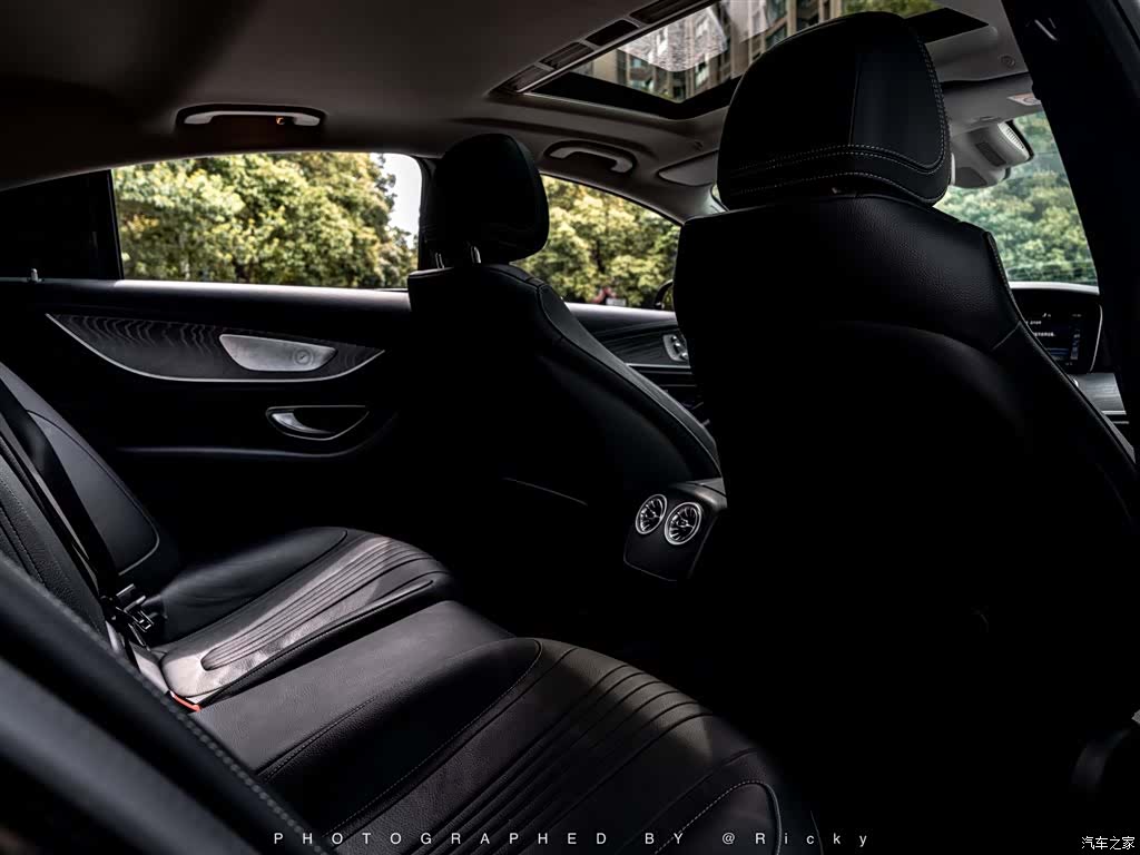 Mercedes-Benz CLS, 2019 10
