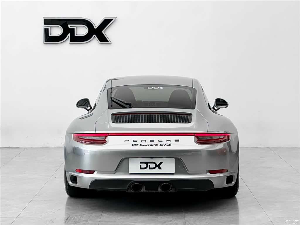 Porsche 911, 2017 4
