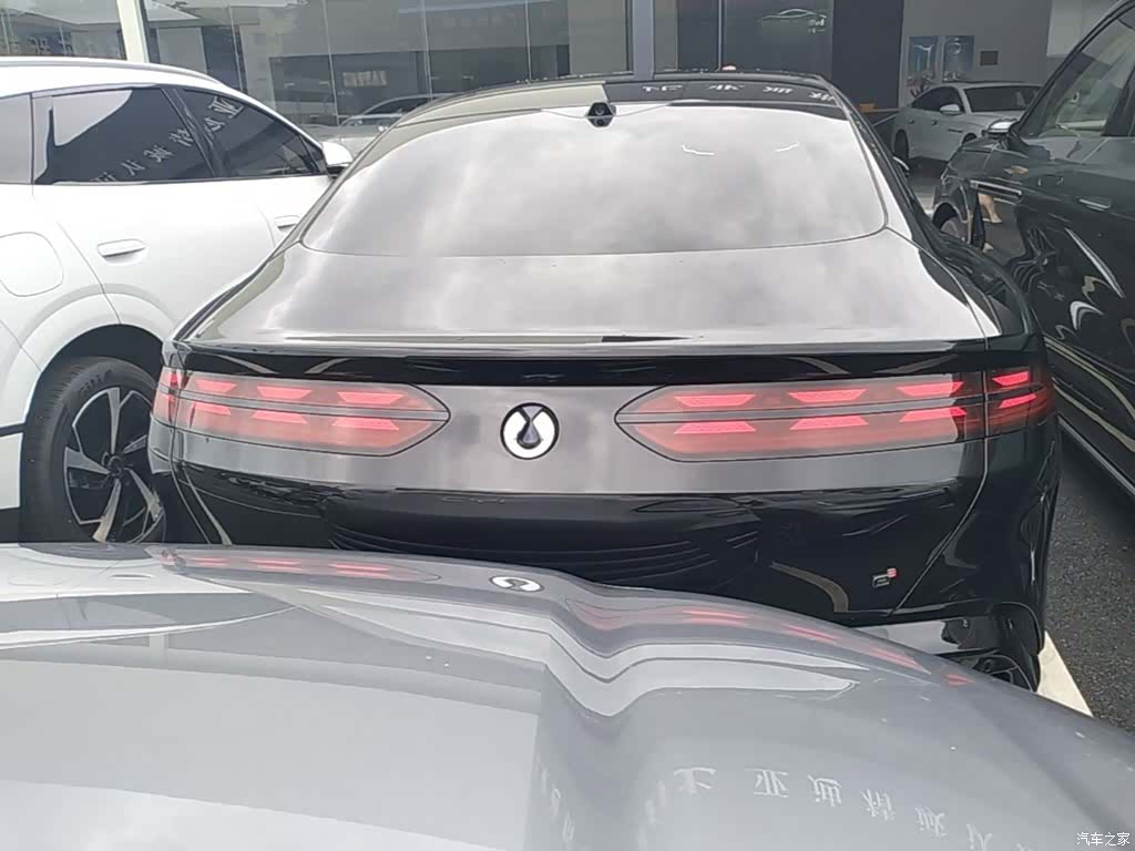 Denza Z9, 2024 6