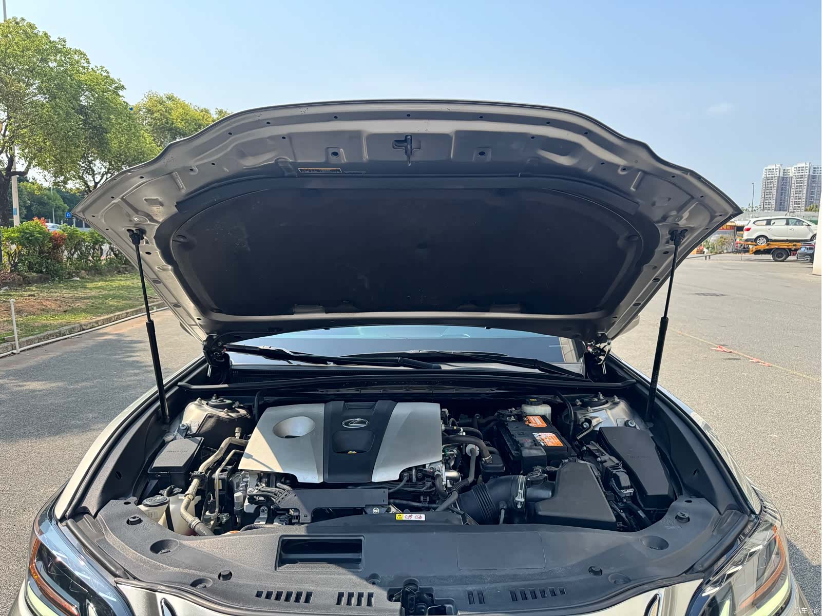 Lexus ES, 2018 11