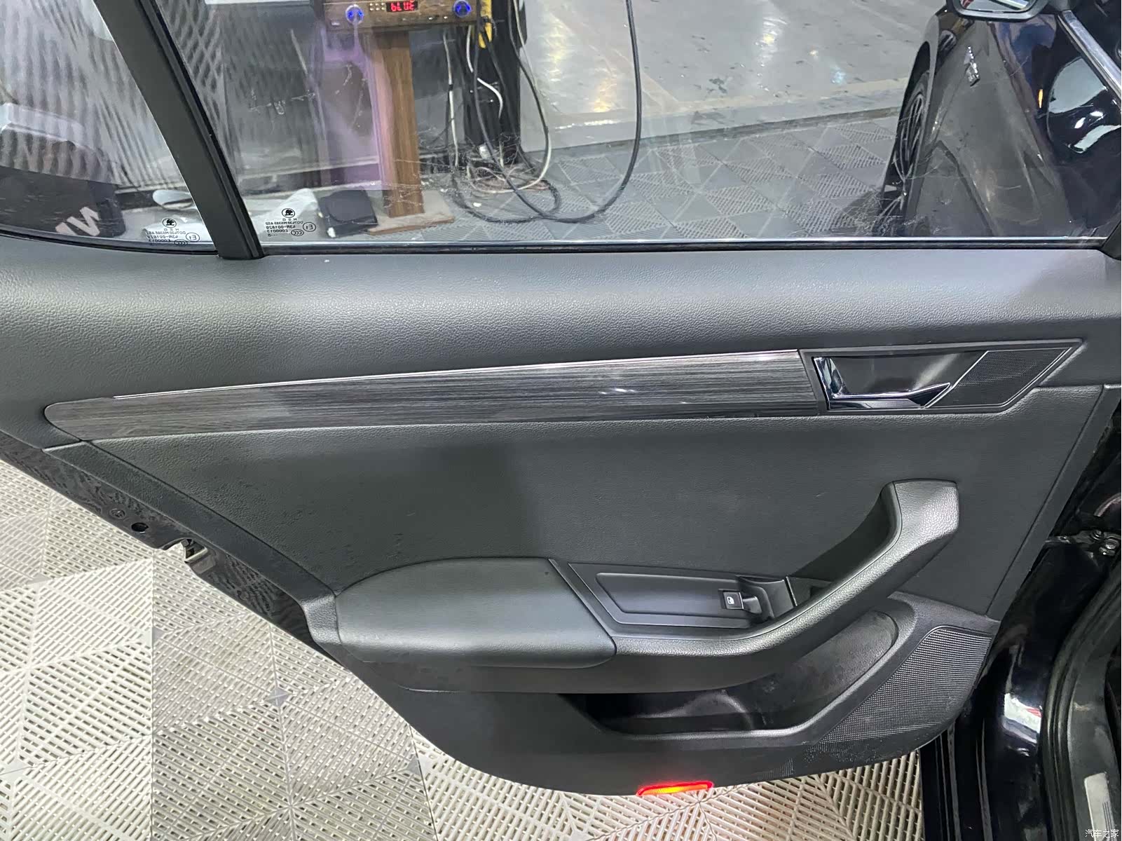 Skoda Superb, 2019 12