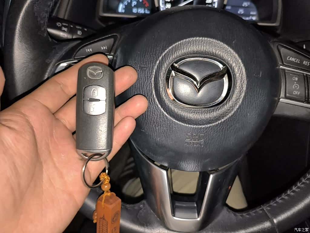 Mazda CX-4, 2017 12