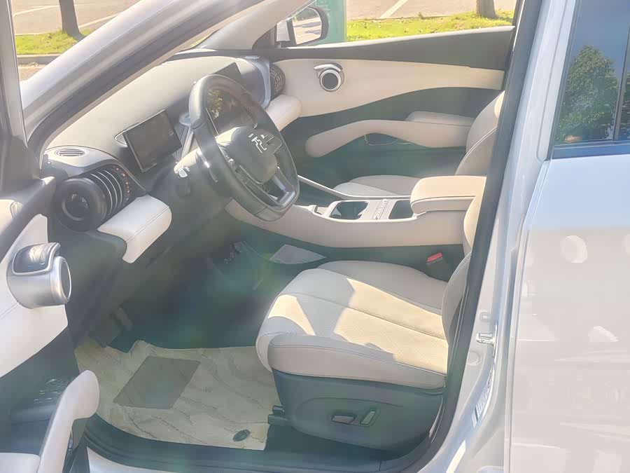 BYD Atto 3 2025, фото 6