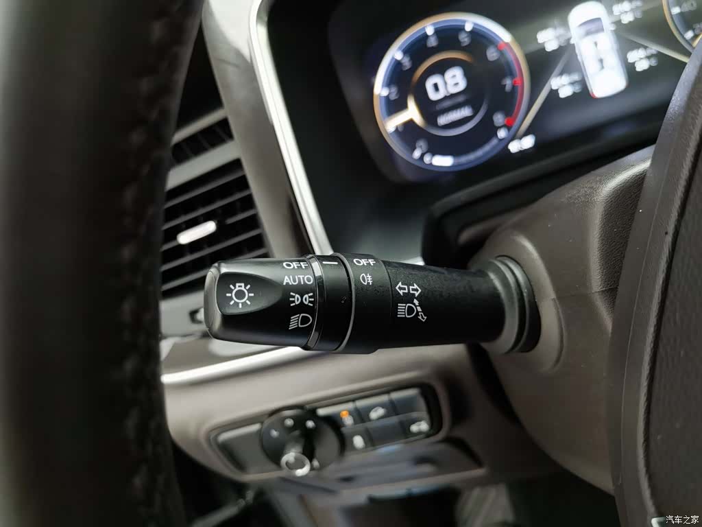 Trumpchi M8, 2021 21