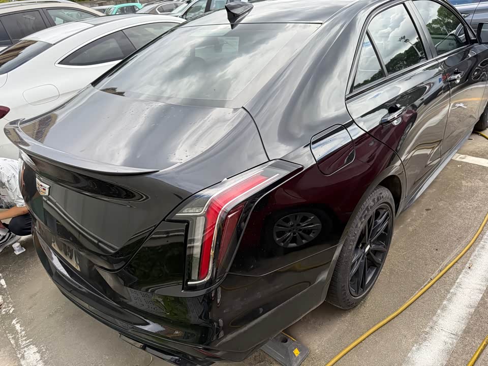 Cadillac CT4
