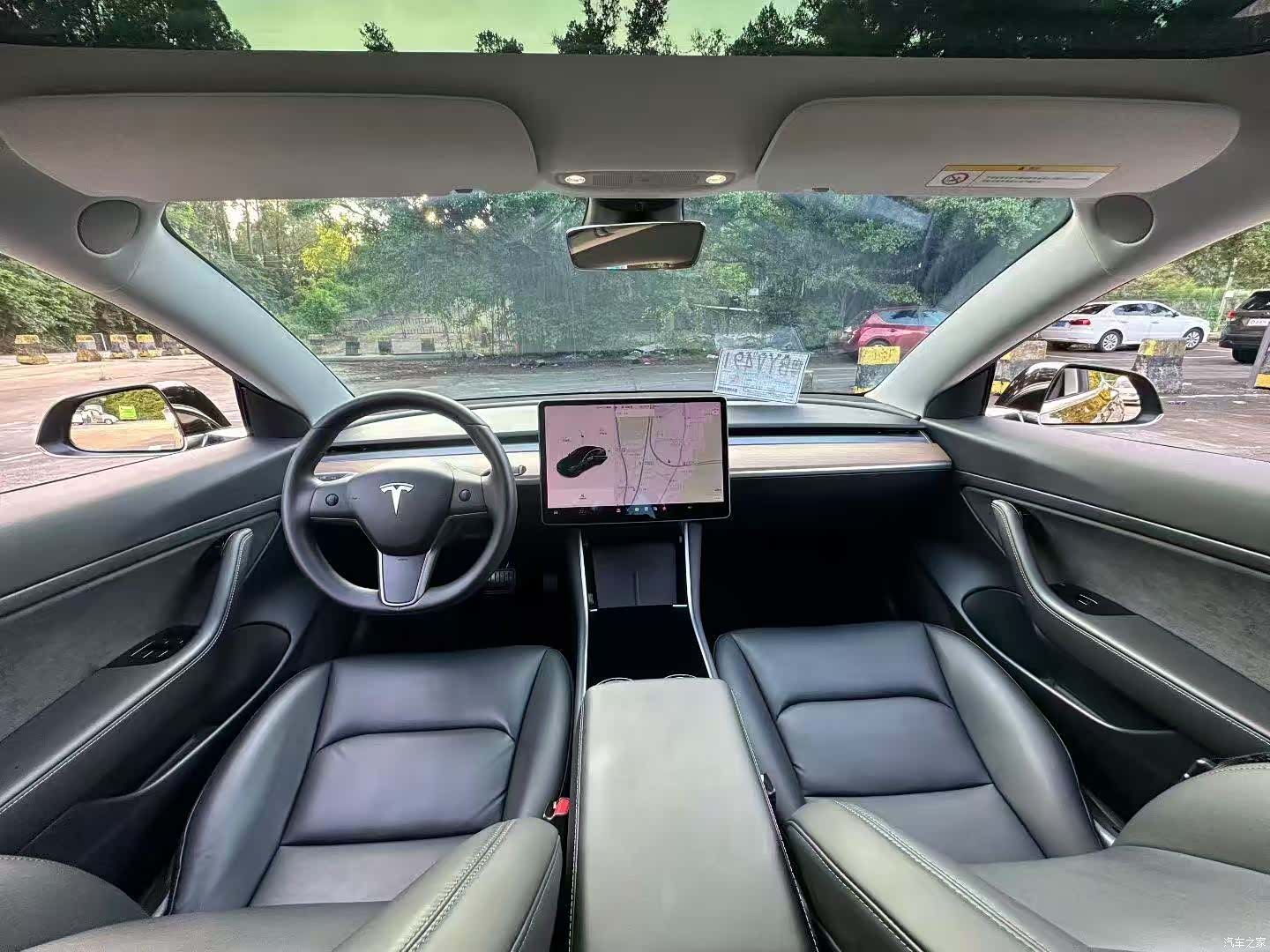 Tesla Model 3, 2020 все фото