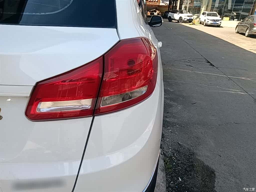 Chery 5, 2016 8