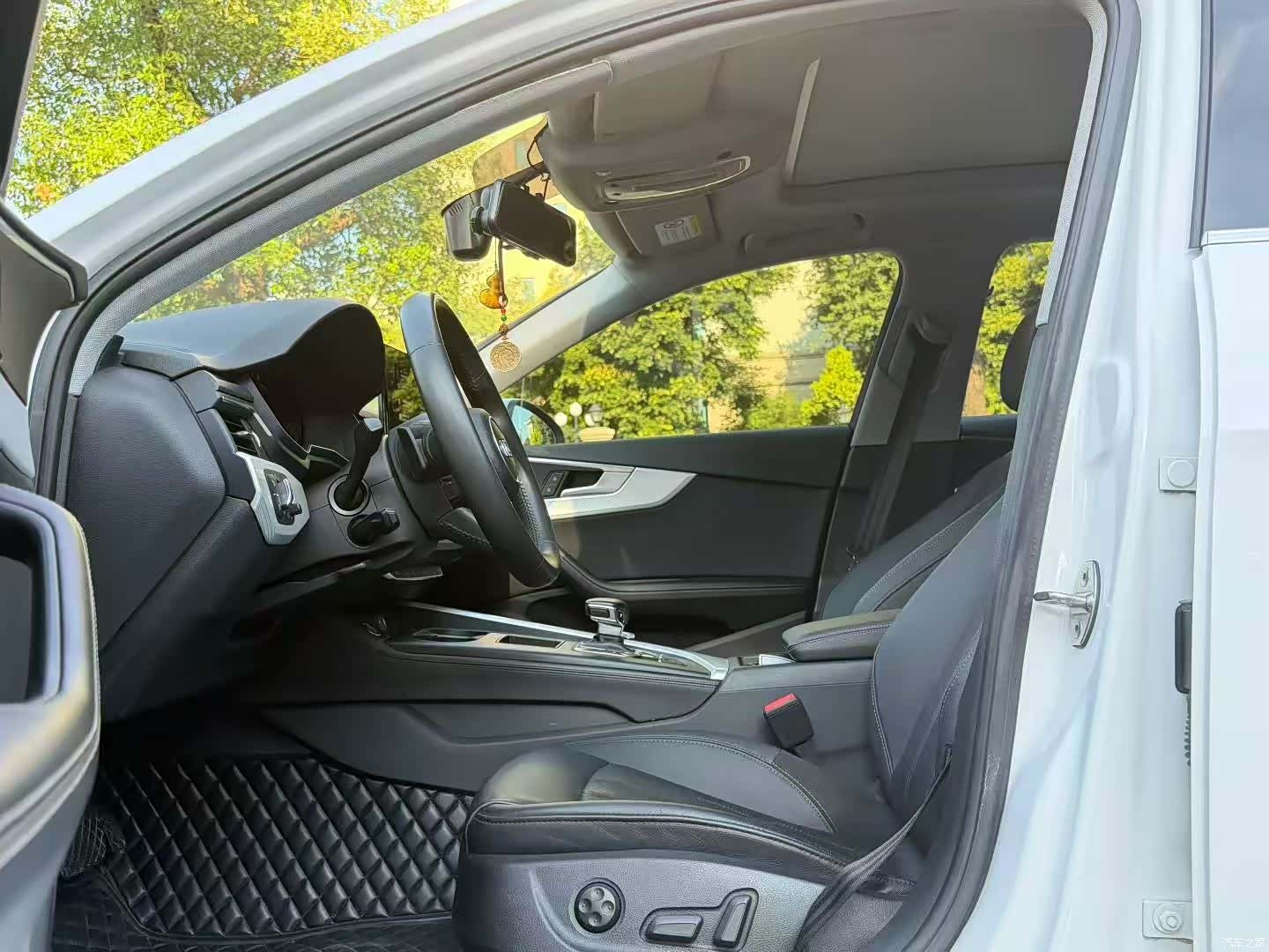 Audi A4L, 2021 4