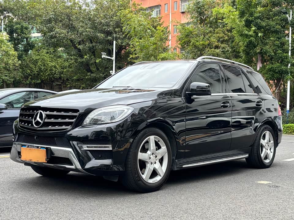 Mercedes-Benz M class