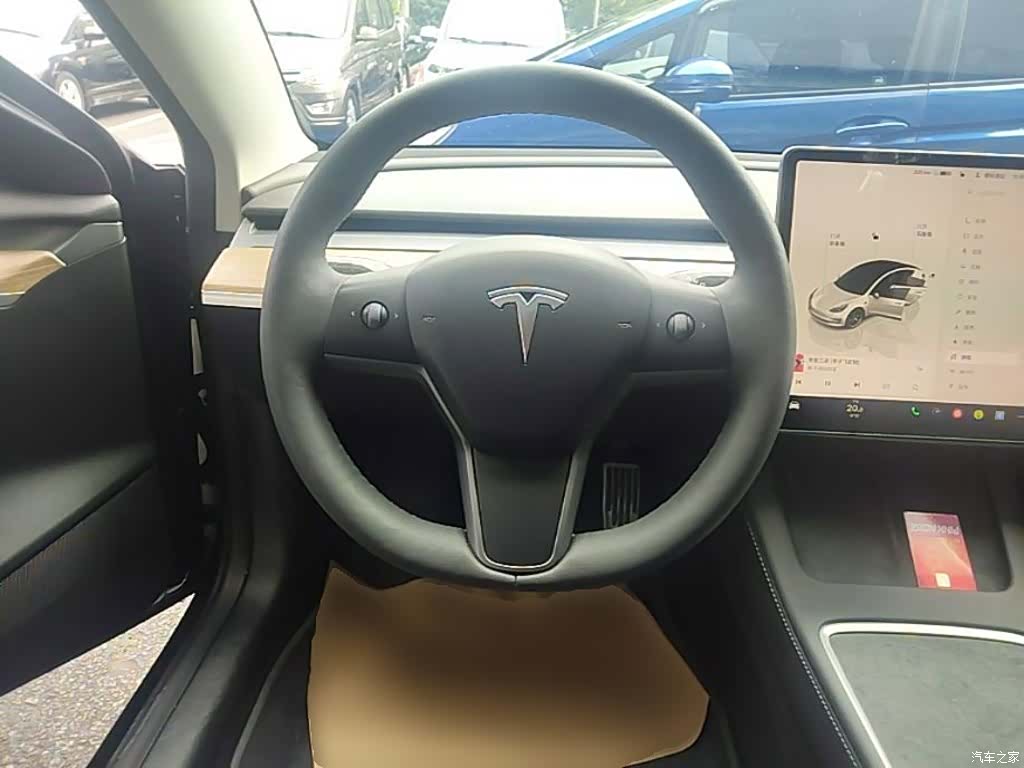 Tesla Model 3, 2023 11
