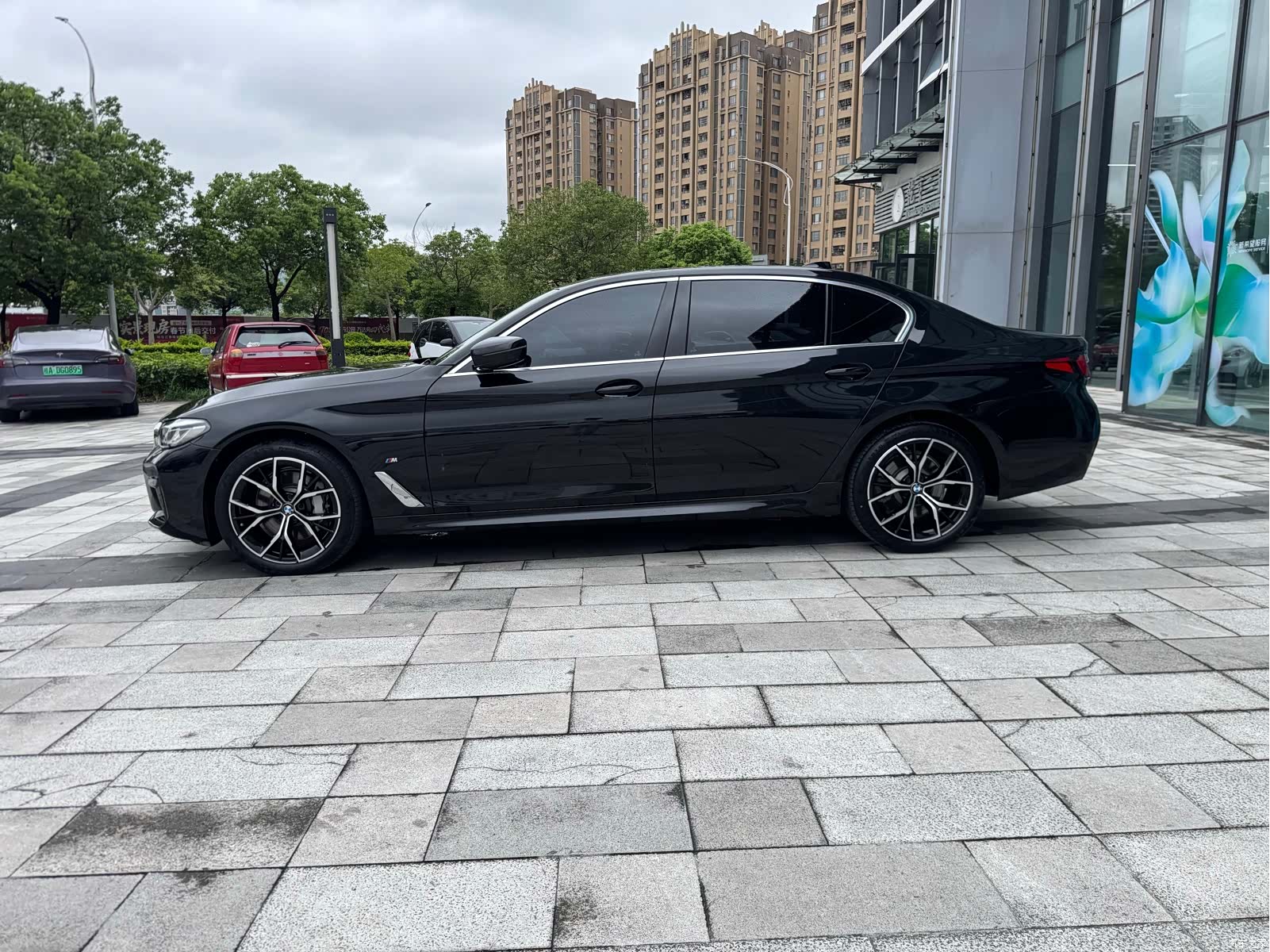 BMW 5 Series, 2024 7