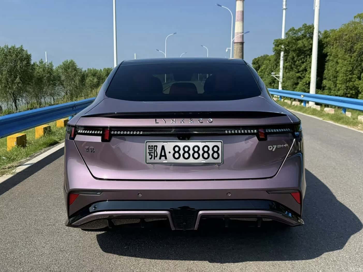 Lynk & Co 02, 2025 все фото