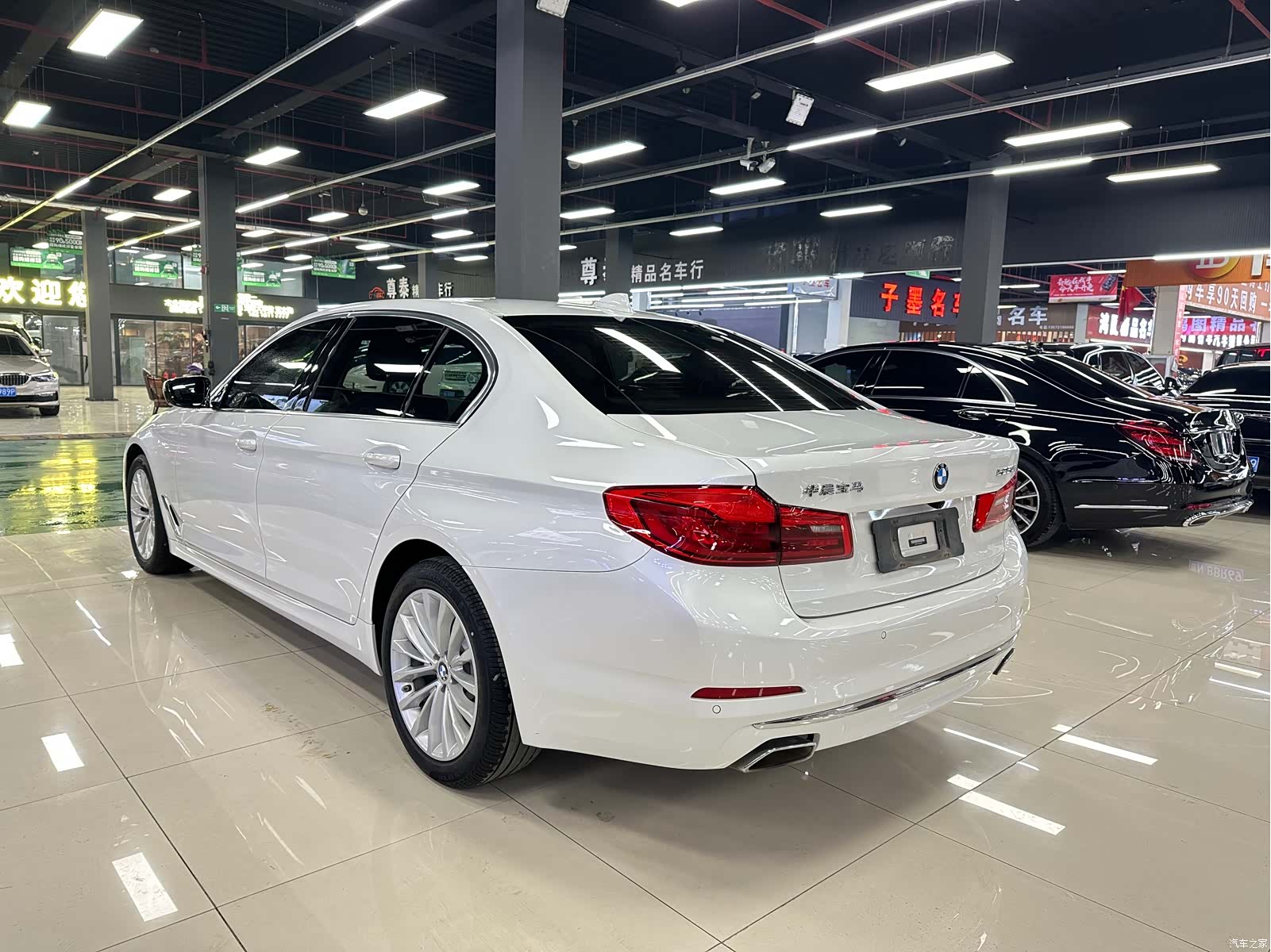 BMW 5 Series, 2020 4