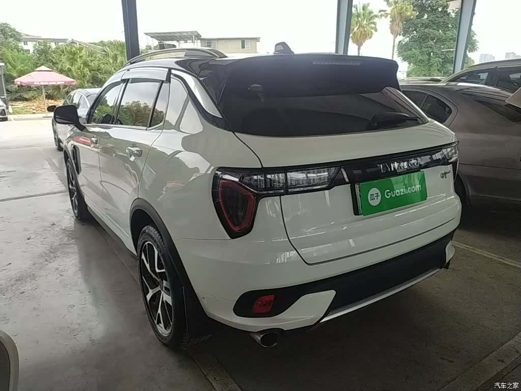 Lynk & Co 01, 2019 все фото