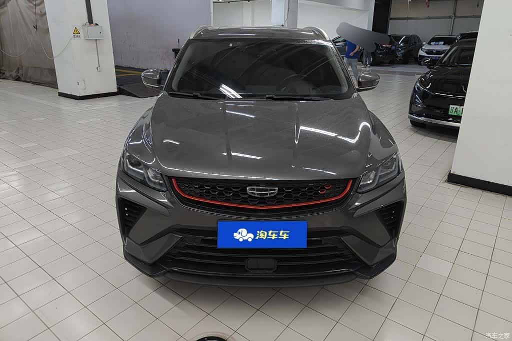 Geely Coolray, 2022 2