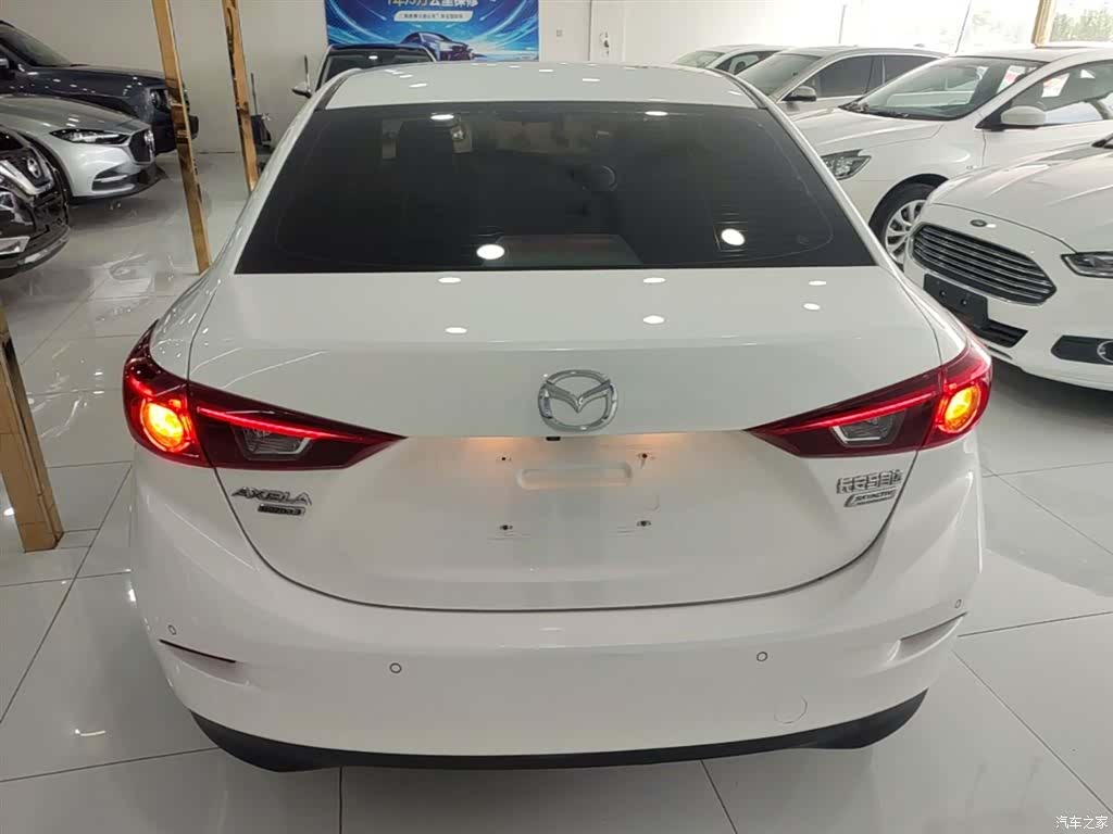 Mazda Mazda3, 2019 6