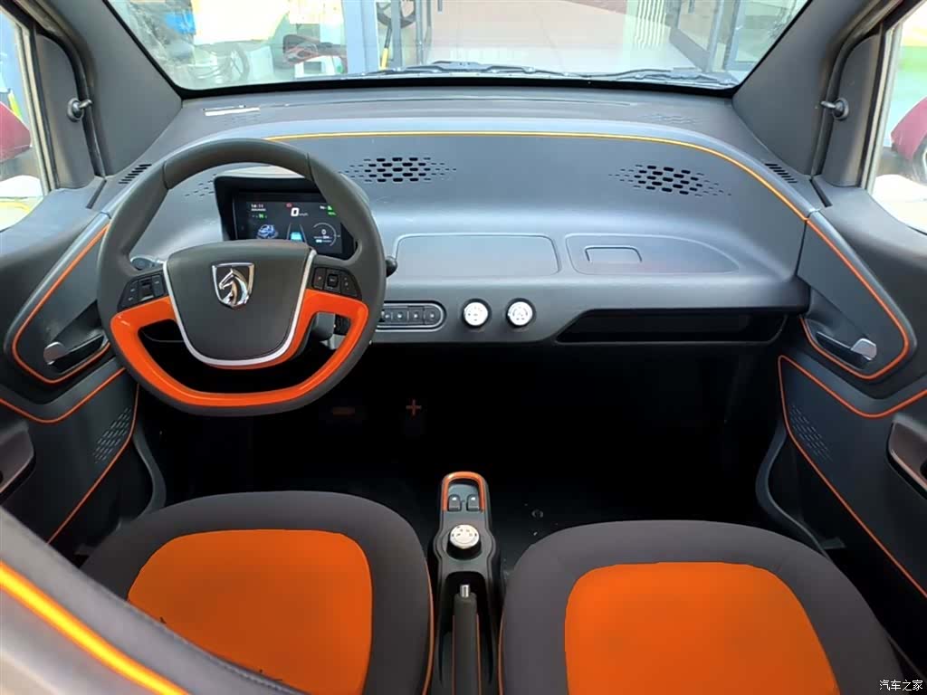 Wuling E100, 2020 10