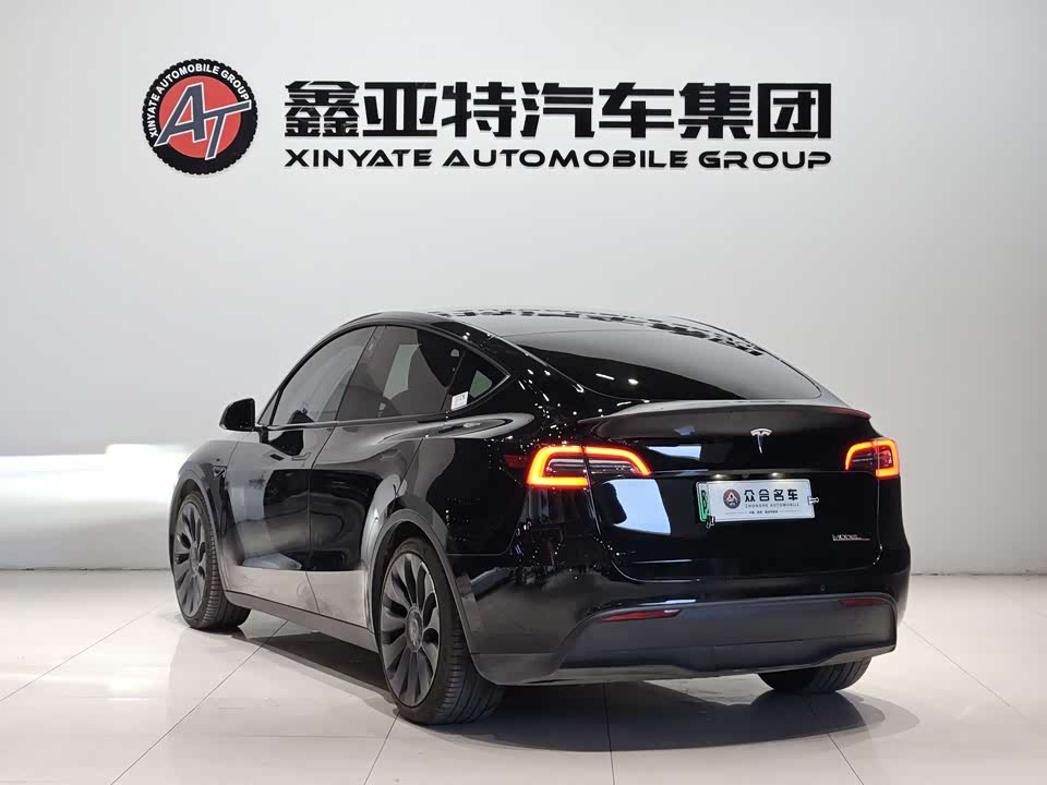 Tesla Model Y Tesla Model Y