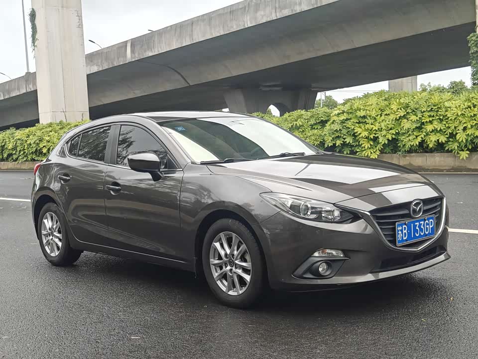Mazda 3 Angkesaila