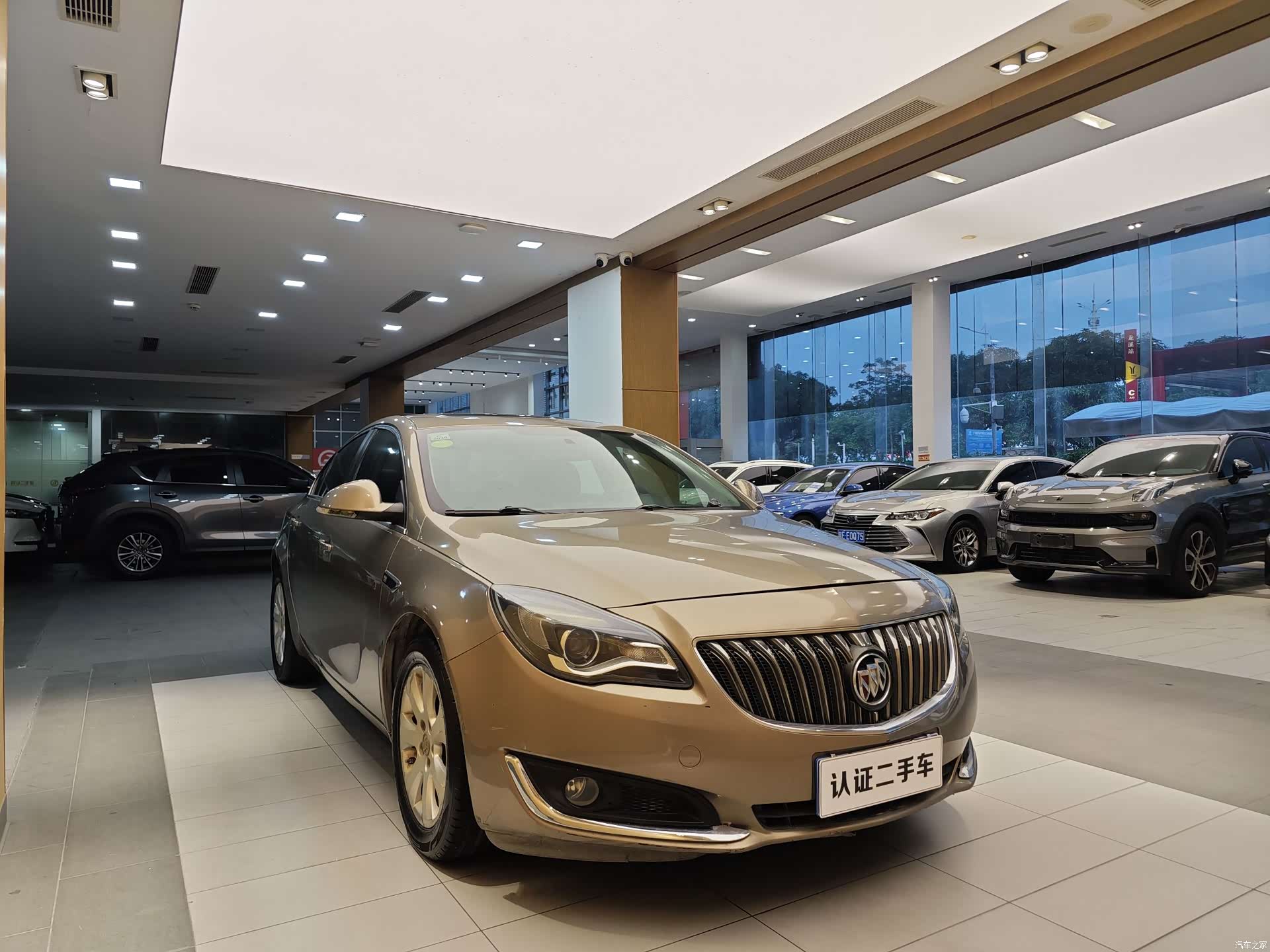 Buick Regal, 2016 все фото