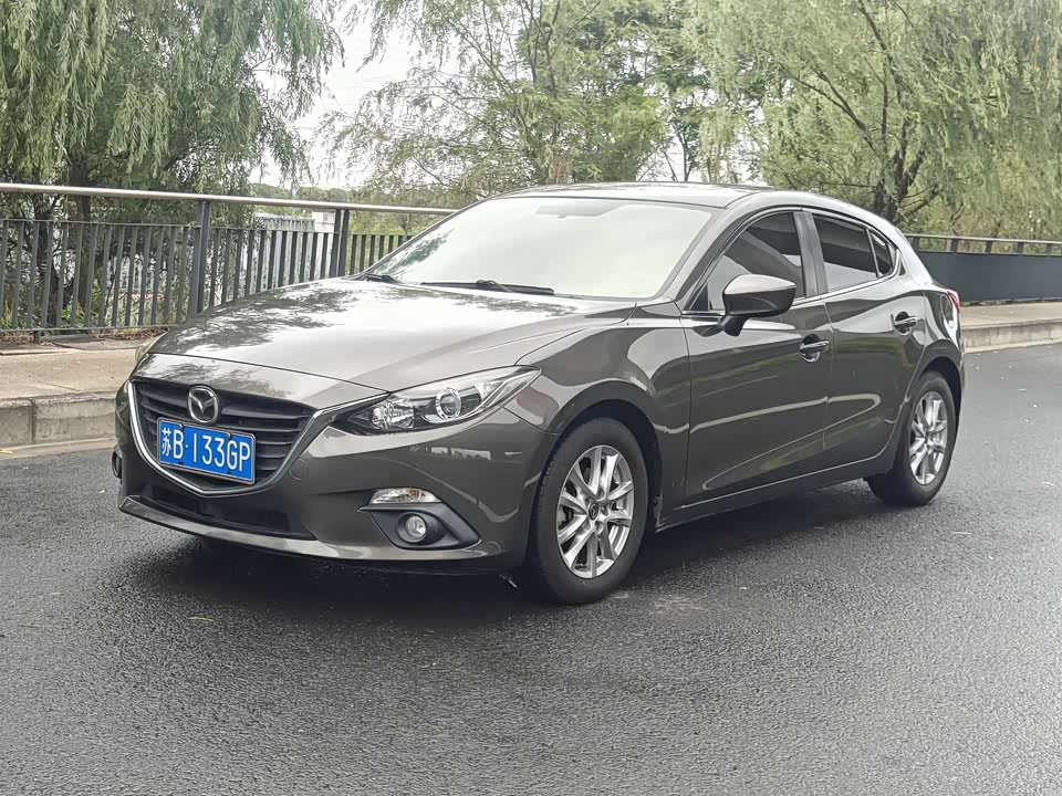 Mazda 3 Angkesaila