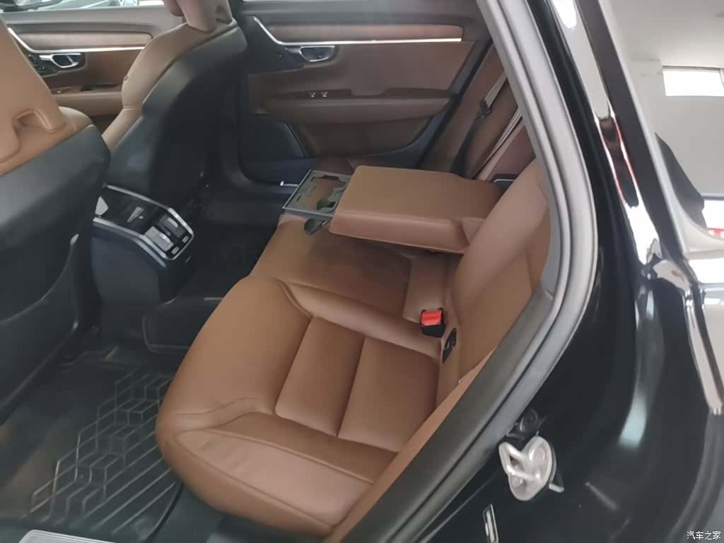 Volvo S90, 2024 17