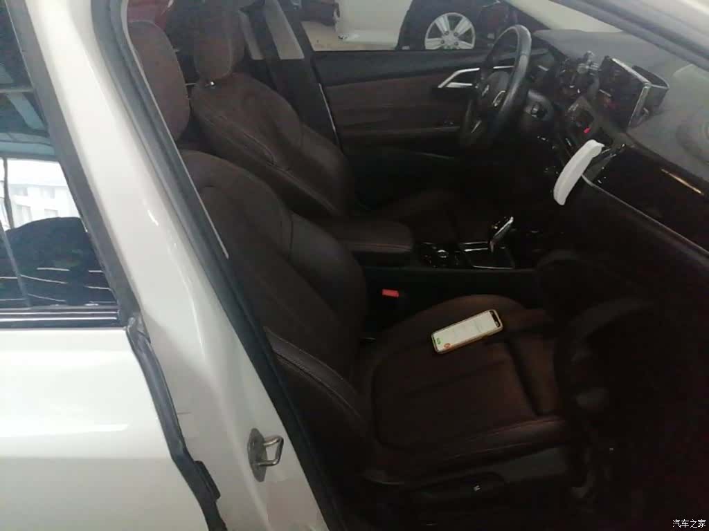 BMW 1 Series, 2020 25