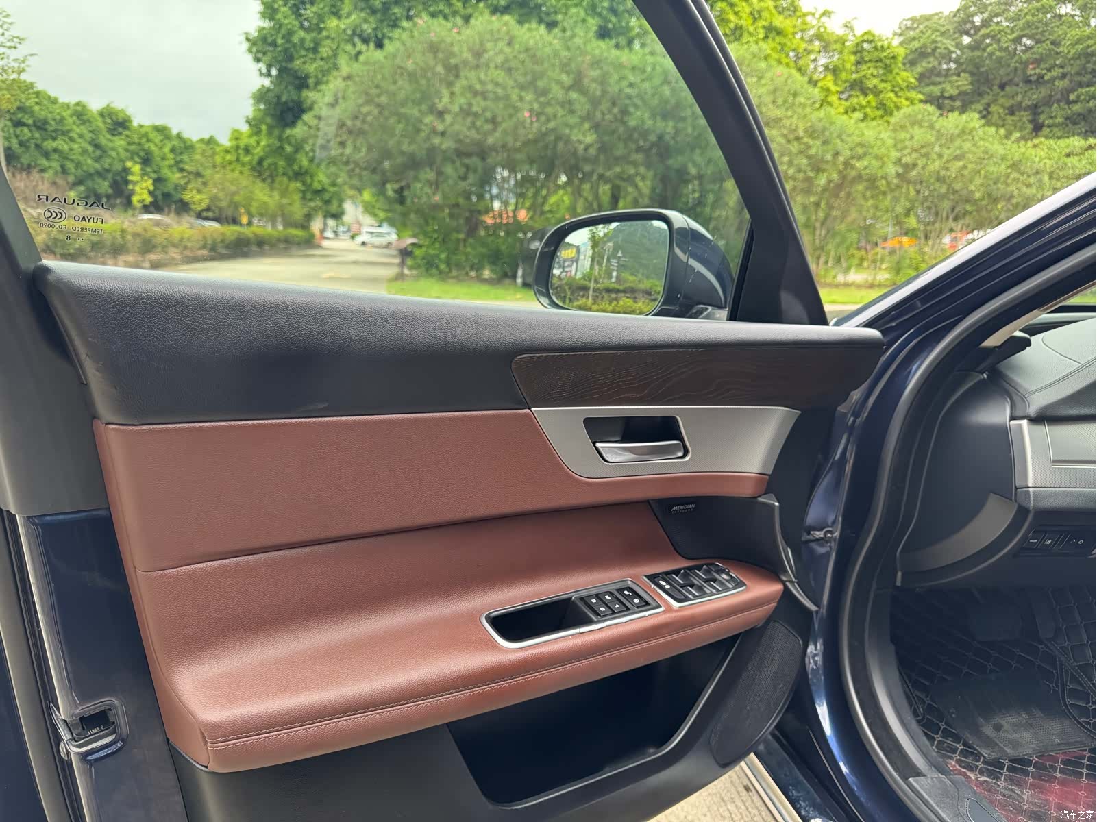 Land Rover XFL, 2018 все фото
