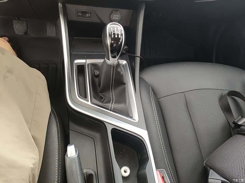 Geely X3, 2021 14