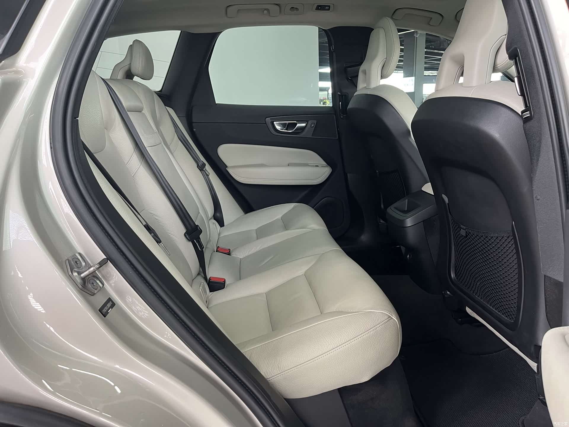 Volvo XC60, 2018 12