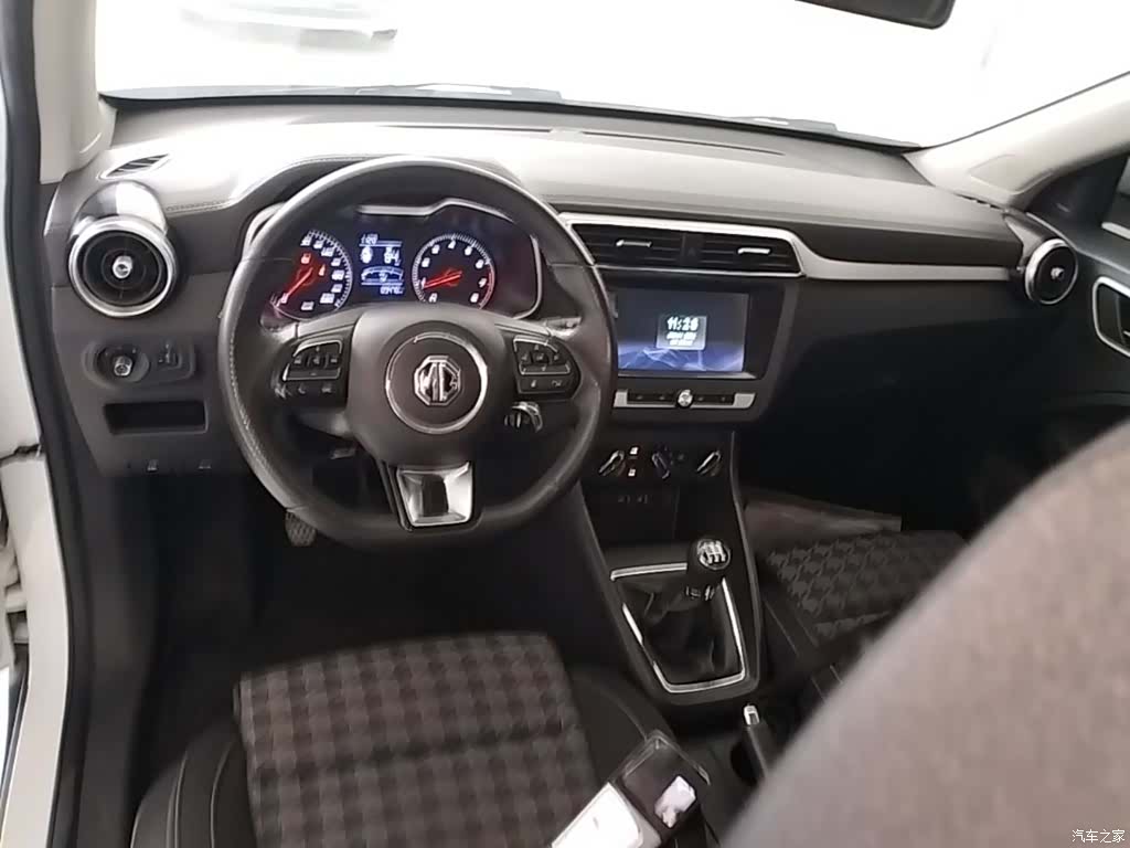 MG ZS, 2018 10