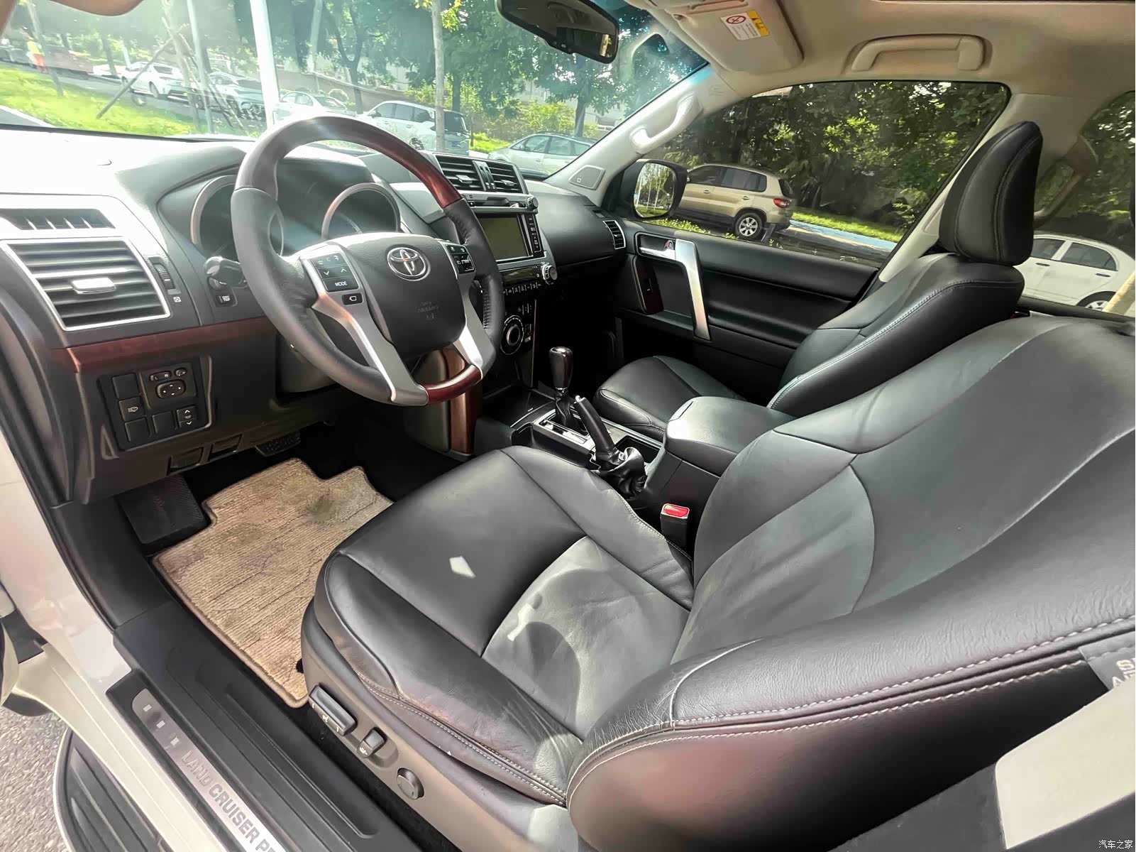 Toyota Prado, 2017 10