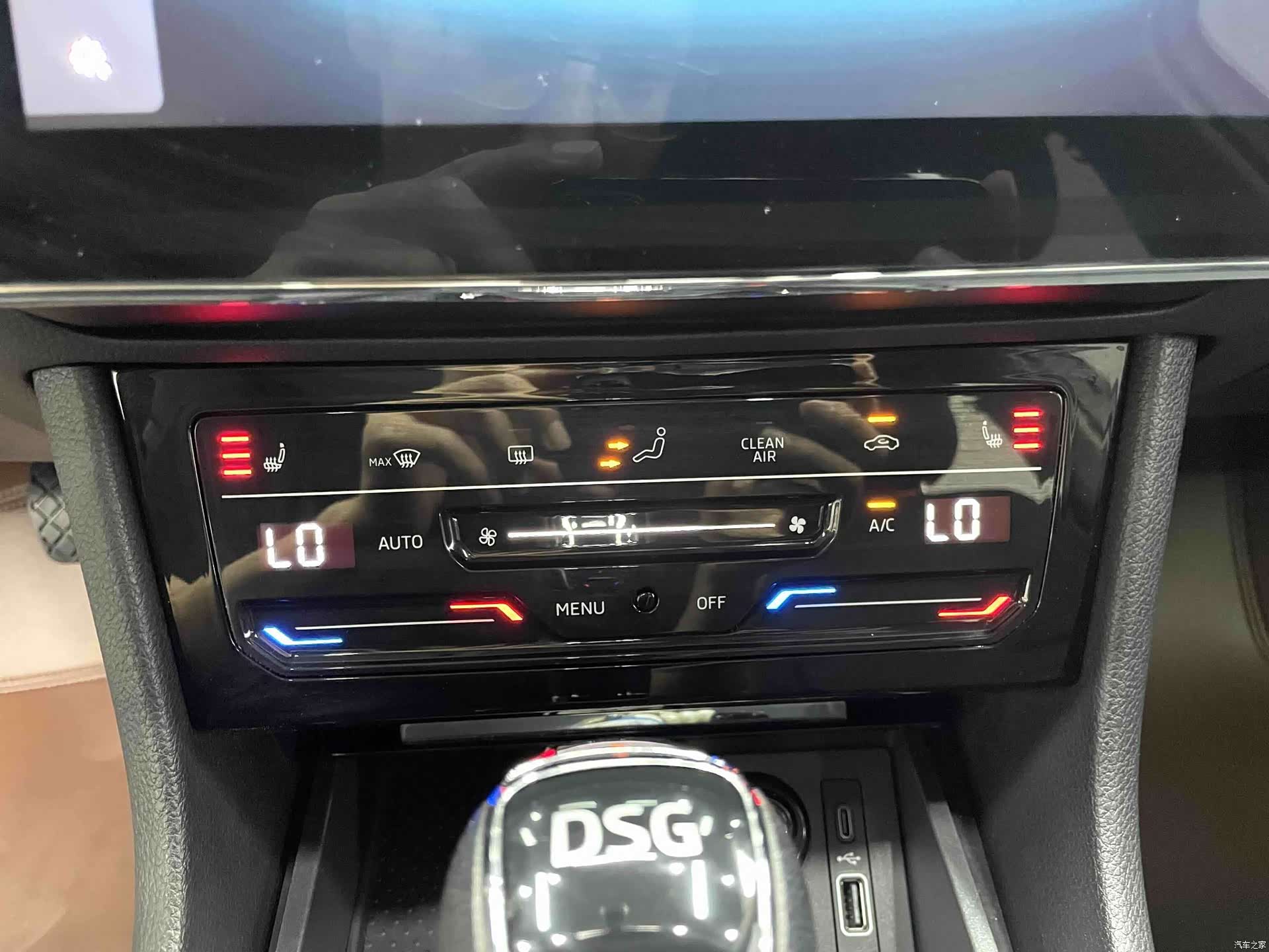Skoda Superb, 2023 12